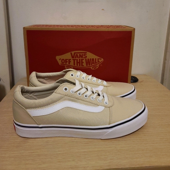 Vans Other - Vans sneakers size 8 M